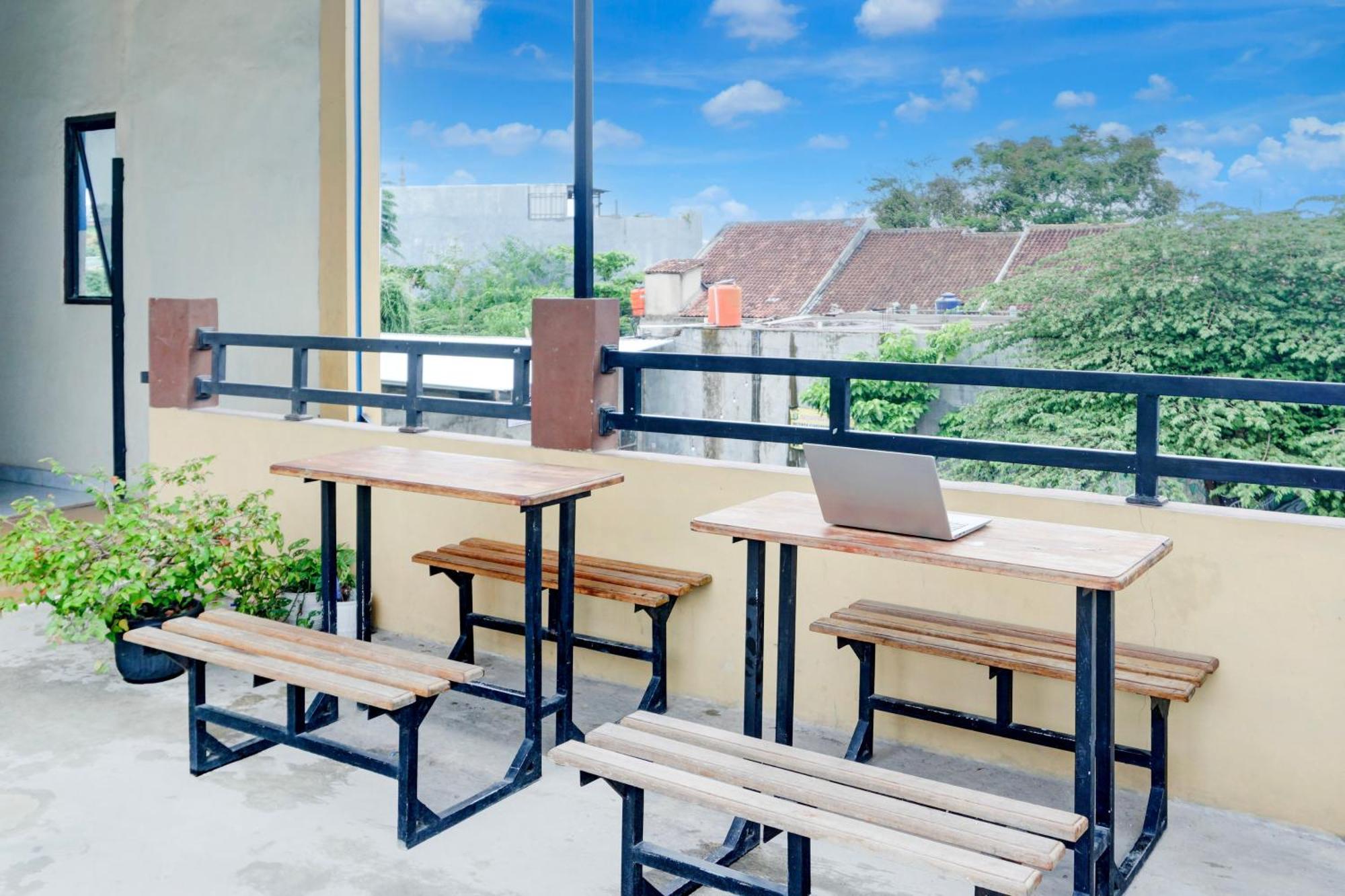 Hotel O Sukarame Near Universitas Islam Negeri Raden Intan Lampun Formerly Hotel Wisma Tri Handayani Μπαντάρ Λαμπούνγκ Εξωτερικό φωτογραφία